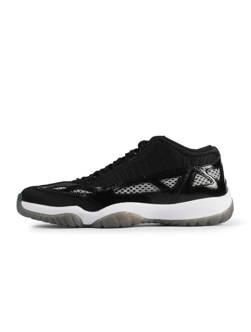 AIR JORDAN RETRO 11 LOW 'BLACK/WHITE' AIR JORDAN