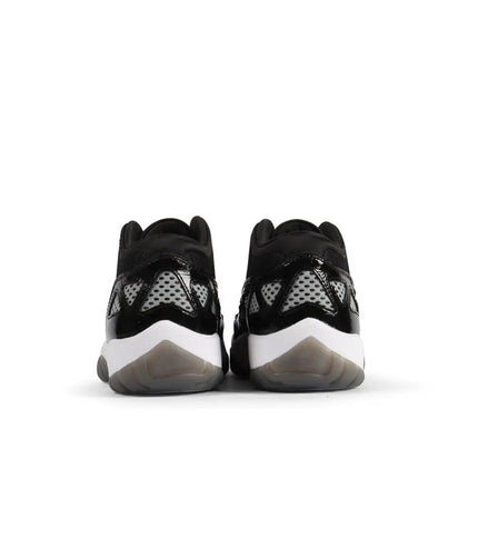 AIR JORDAN RETRO 11 LOW 'BLACK/WHITE' AIR JORDAN