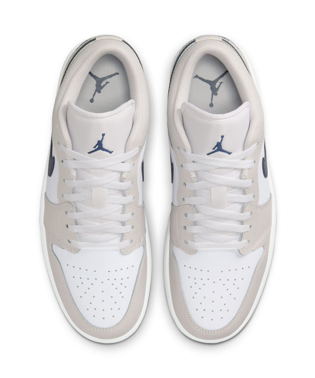 Air Jordan Mens 1 Low - White/Midnight Navy