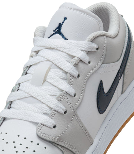 Air Jordan (GS) 1 Low Blanco/Azul marino medianoche-Gris neutro