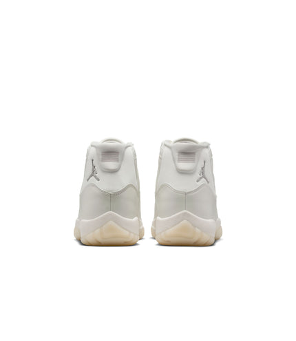 Air Jordan Womens 11 Retro - Pearl