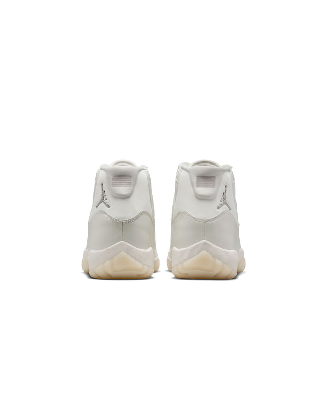 Air Jordan Womens 11 Retro - Pearl