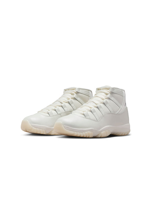 Air Jordan Womens 11 Retro - Pearl