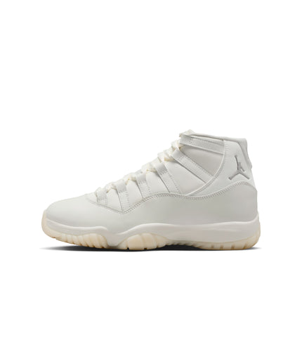 Air Jordan Womens 11 Retro - Pearl