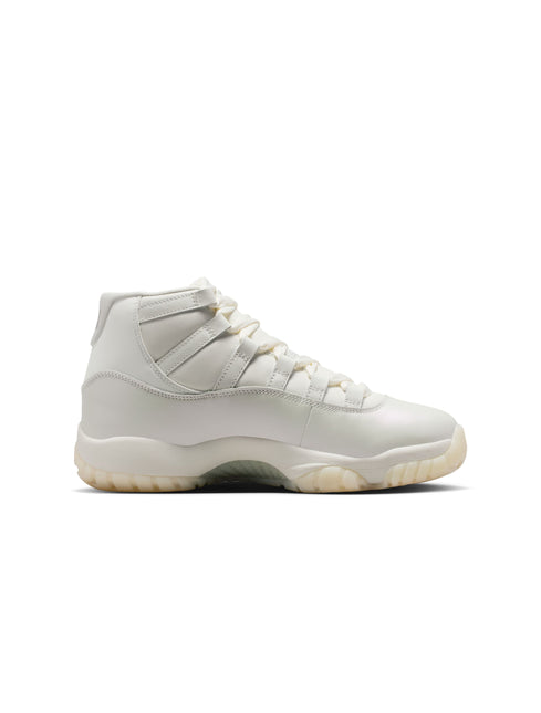 Air Jordan Womens 11 Retro - Pearl