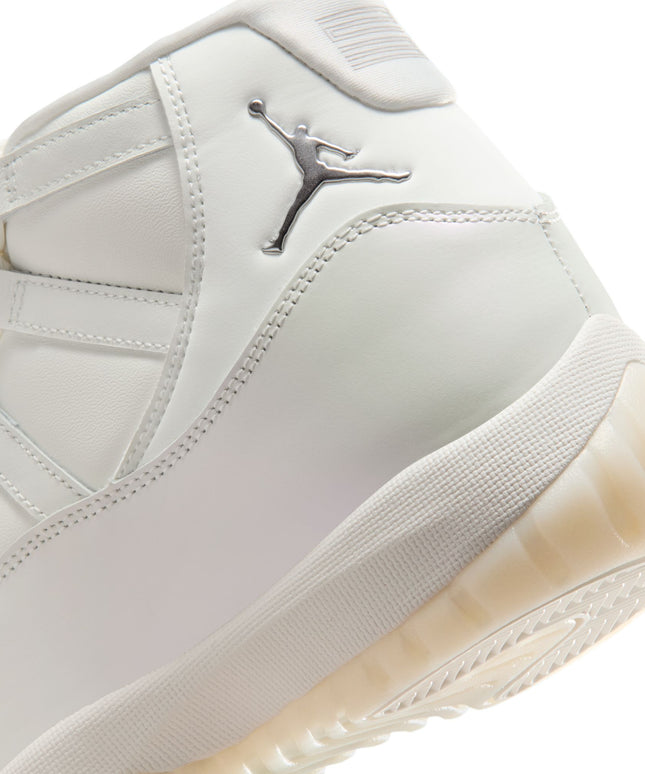 Air Jordan Womens 11 Retro - Pearl