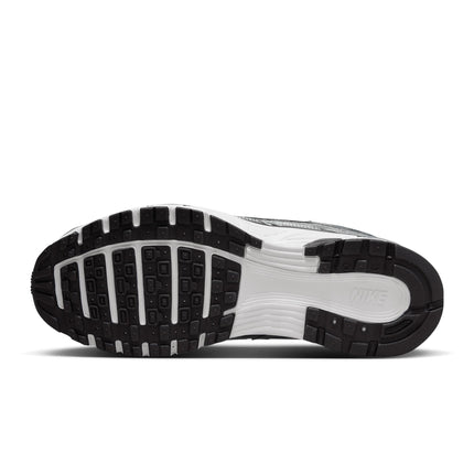 Nike Mens P-6000 - Metallic Silver