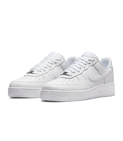 Nocta x Nike Air Force 1 Low para hombre: un amante certificado