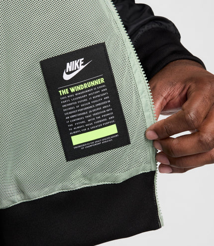 Nike Sportswear Windrunner Hooded Jacket - Black/Jade Horizon