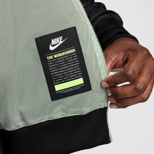 Nike Sportswear Windrunner Hooded Jacket - Black/Jade Horizon