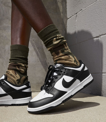 Nike Womens Dunk Low - Panda