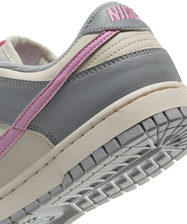 Nike Womens Dunk Low Next Nature - Light Smoke Grey/Pink Rise