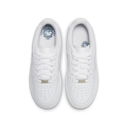 Nike Big Kids Air Force 1 LE – Triple White 