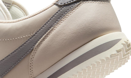 Nike Mens Cortez Leather - Cream