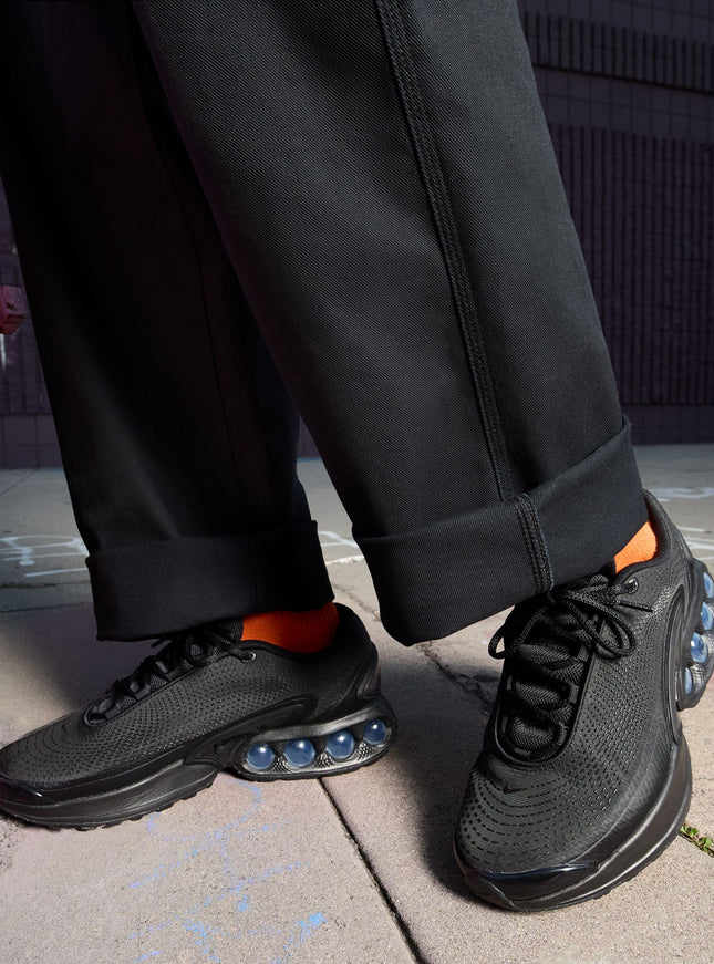 Nike Men’s Air Max DN - Black