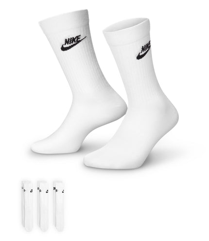 Nike Sportswear Everyday Essential Socks - White