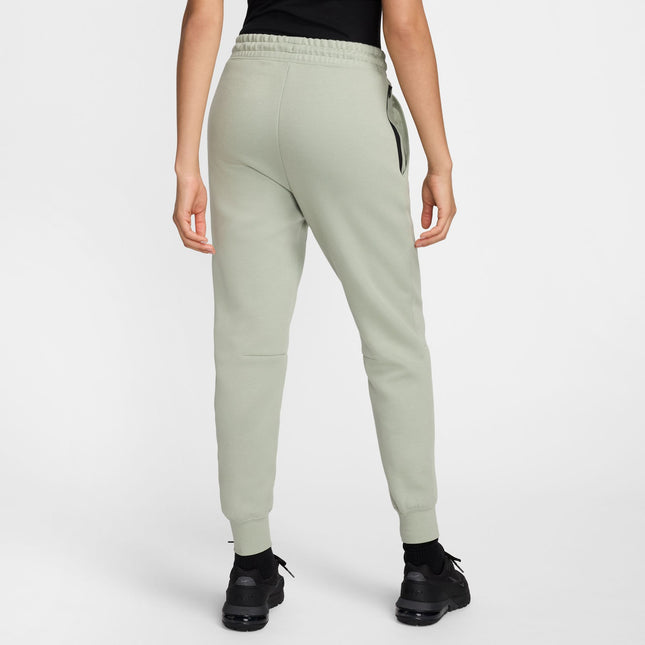 Nike Womens Sportswear Tech Fleece - Jade Horizon