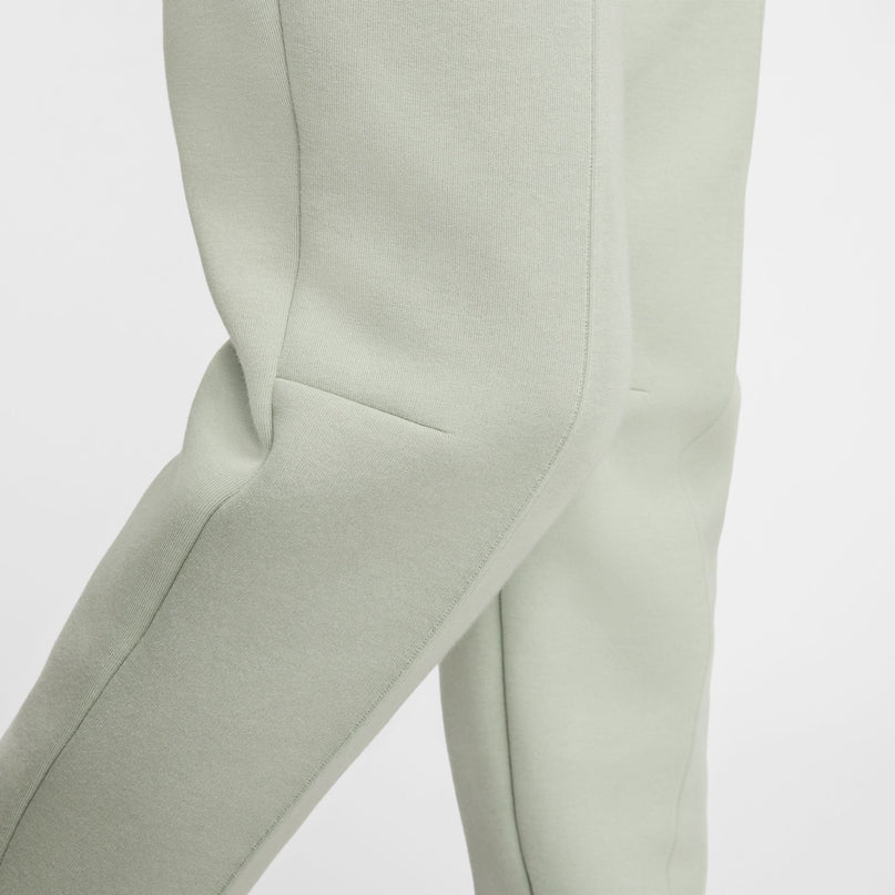 Nike Womens Sportswear Tech Fleece - Jade Horizon