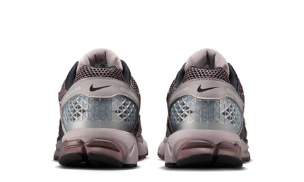 Nike Mens Zoom Vomero 5 - College Grey