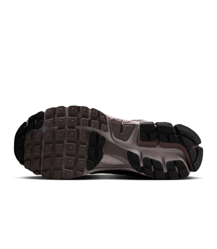 Nike Mens Zoom Vomero 5 - College Grey