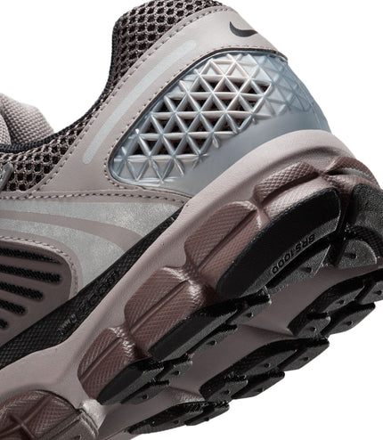 Nike Mens Zoom Vomero 5 - College Grey