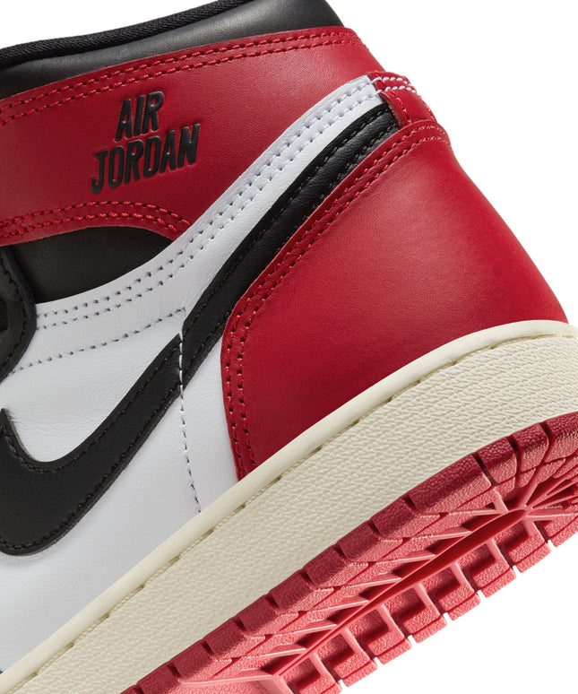 Air Jordan Big Kids 1 High OG - Puntera negra reinventada