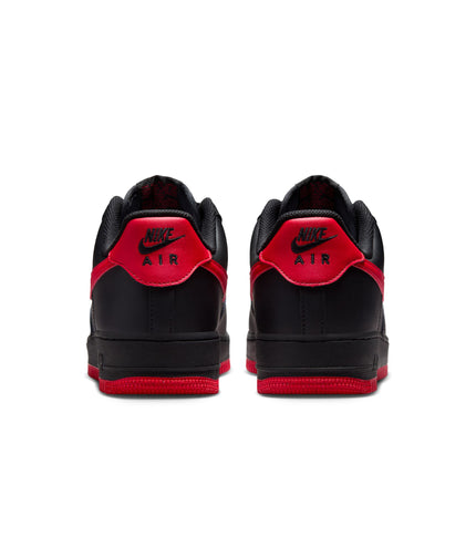 Nike Mens Air Force 1 '07 - Black/University Red