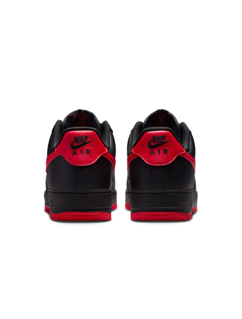 Nike Mens Air Force 1 '07 - Black/University Red