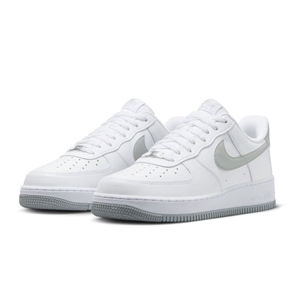 Nike Mens Air Force 1 '07 - White/Light Smoke Grey