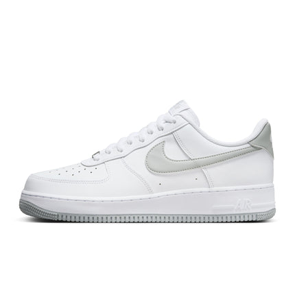 Nike Mens Air Force 1 '07 - White/Light Smoke Grey
