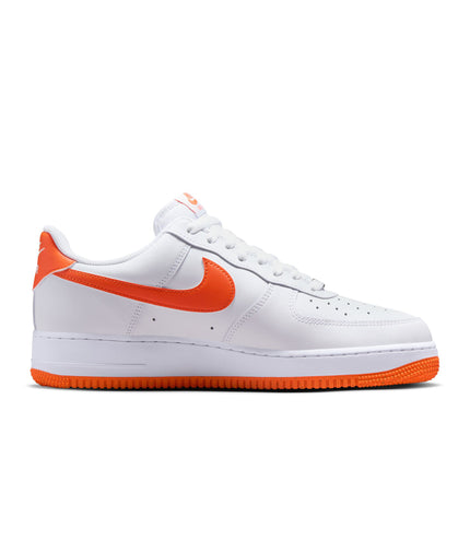 Nike Men's Air Force 1 '07 - White/Safety Orange