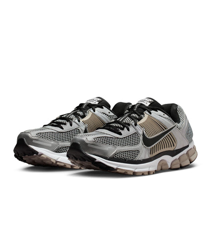 Nike Mens Zoom Vomero 5 - Metallic Silver