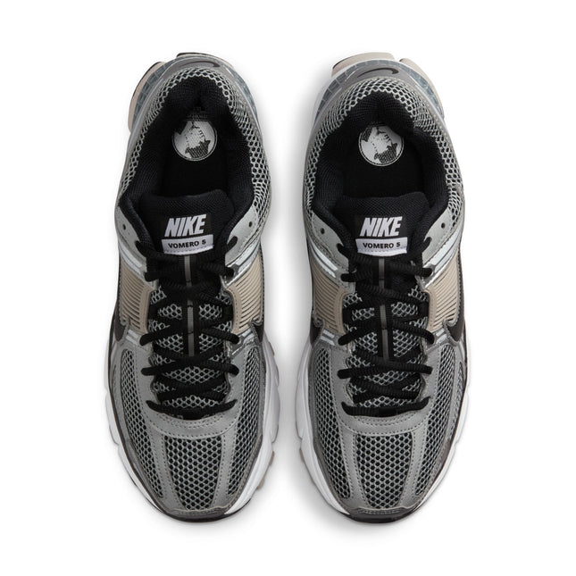 Nike Mens Zoom Vomero 5 - Metallic Silver