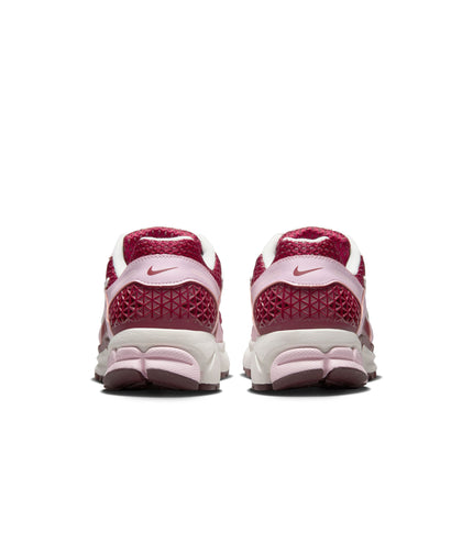 Nike Womens Vomero 5 - Valentine's Day