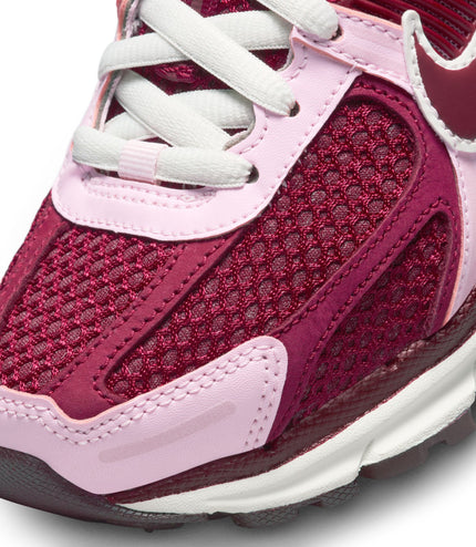 Nike Womens Vomero 5 - Valentine's Day