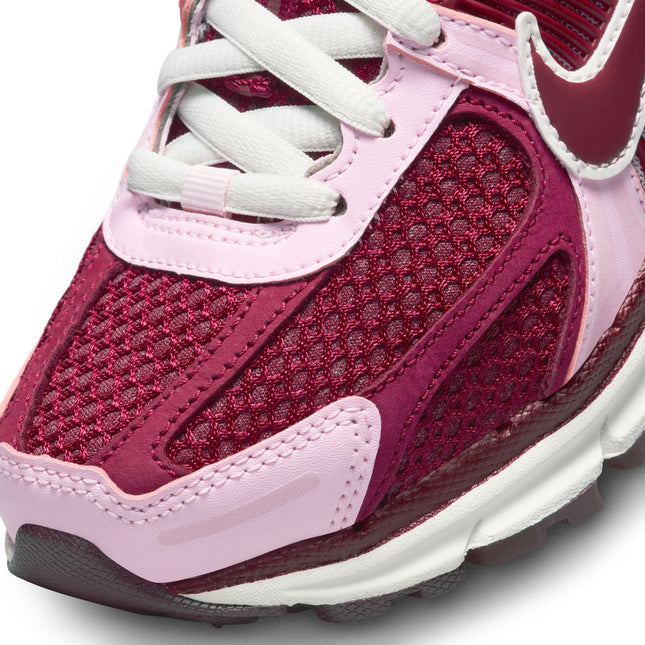 Nike Womens Vomero 5 - Valentine's Day