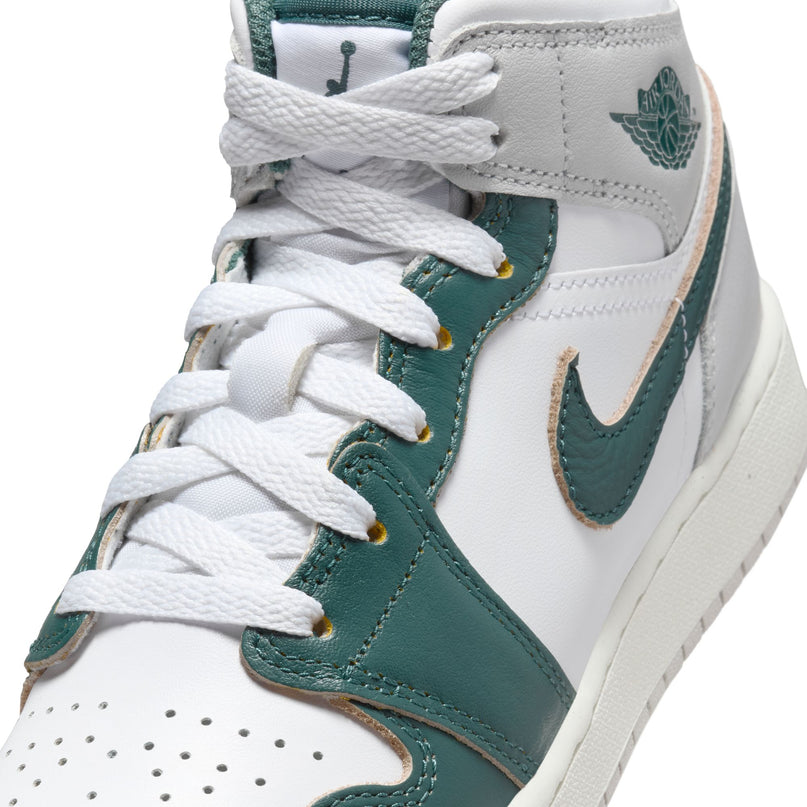 Air Jordan Big Kids 1 Mid - White/Oxidized Green