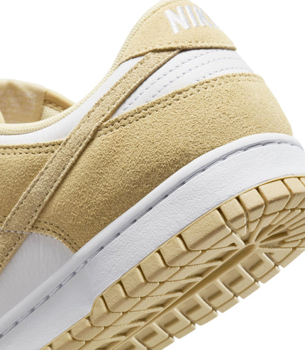 Nike Mens Dunk Low Retro Suede - White/Gold