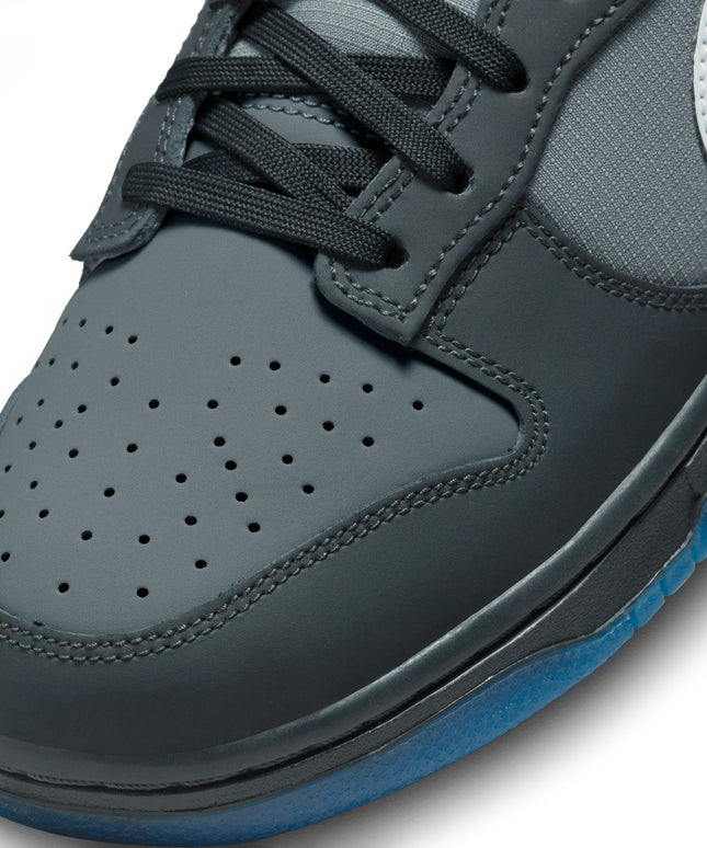 Nike Mens Dunk Low - Pure Platinum
