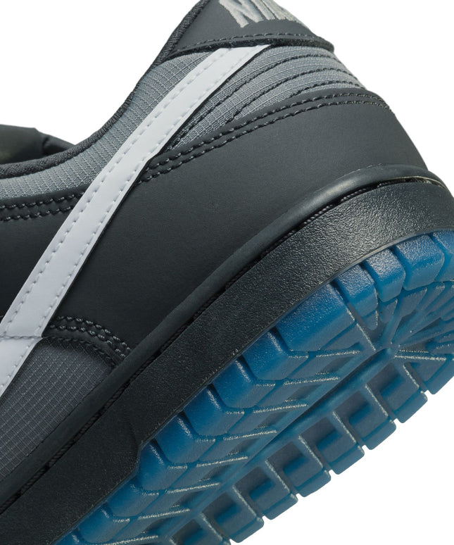 Nike Mens Dunk Low - Pure Platinum