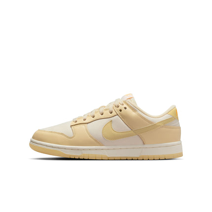 Nike Dunk Low para mujer - Muselina/Dorado