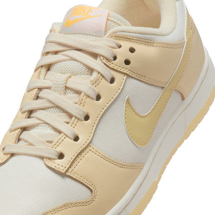 Nike Dunk Low para mujer - Muselina/Dorado