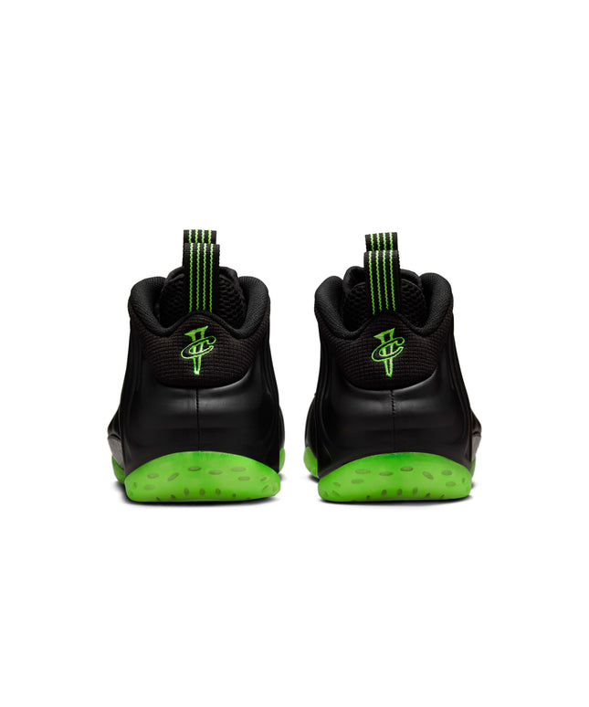 Nike Air Foamposite One para hombre - Negro/Volt
