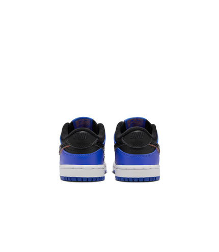 Nike (TD) Dunk Low SE - Swoosh invertido de los Knicks
