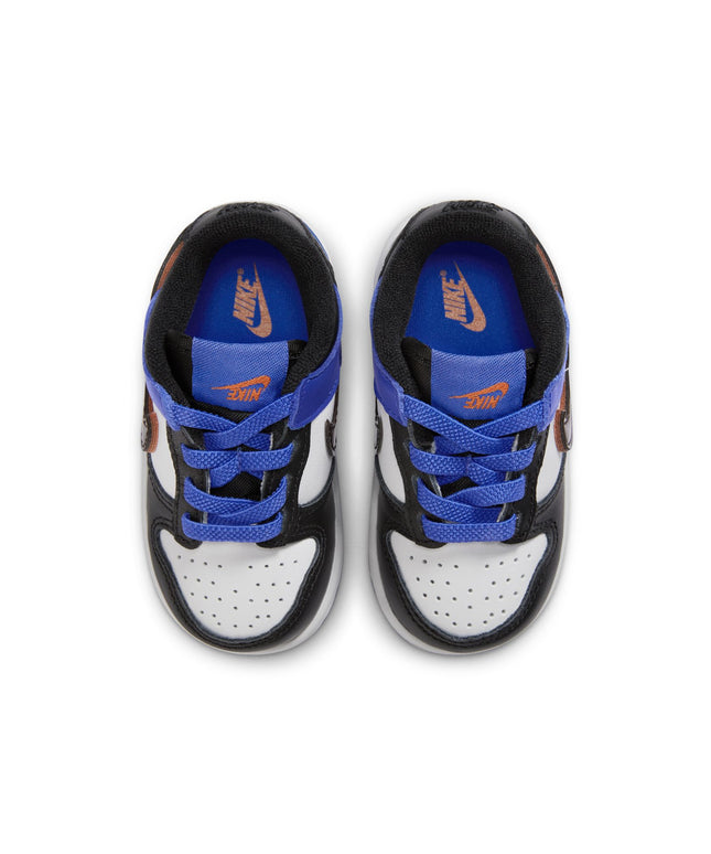 Nike (TD) Dunk Low SE - Swoosh invertido de los Knicks