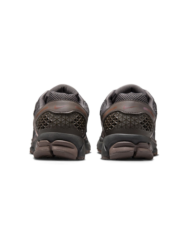 Nike Zoom Vomero 5 para hombre - Cave Stone