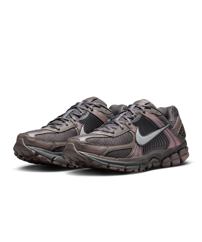 Nike Zoom Vomero 5 para hombre - Cave Stone