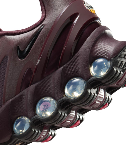 Nike Womens Air Max Dn8 - Burgundy Crush