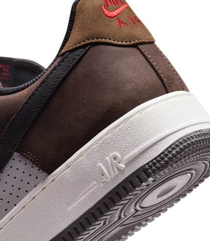 Nike Mens Air Force 1 Low Retro - Escape