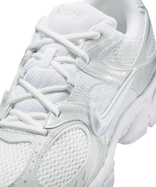 Nike Mens V5 RNR - White